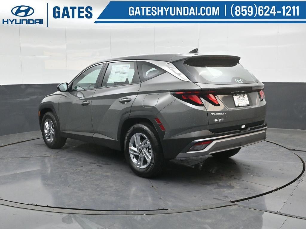2026 Hyundai TUCSON SE FWD