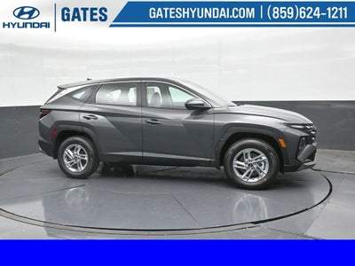 2025 Hyundai TUCSON SE AWD