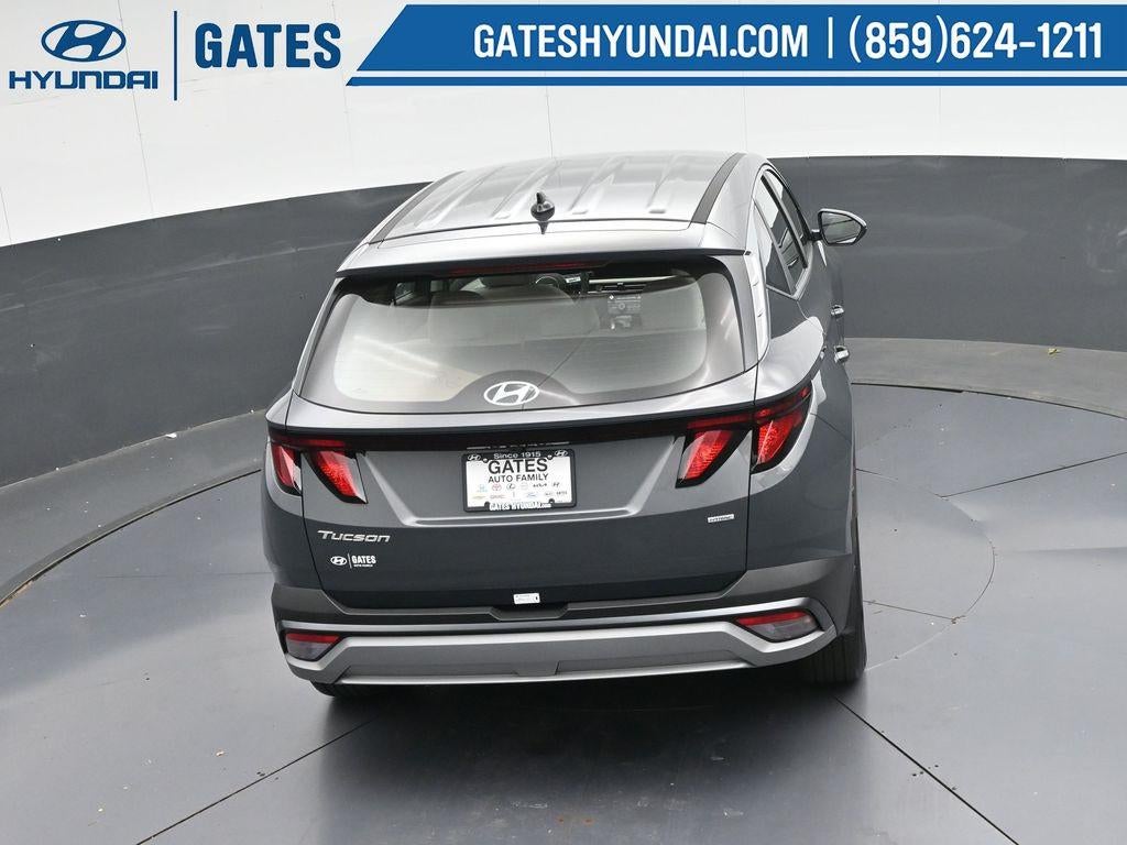 2025 Hyundai TUCSON SE AWD