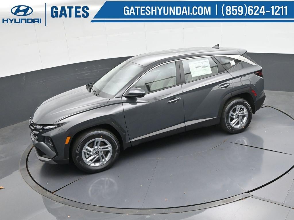 2025 Hyundai TUCSON SE AWD