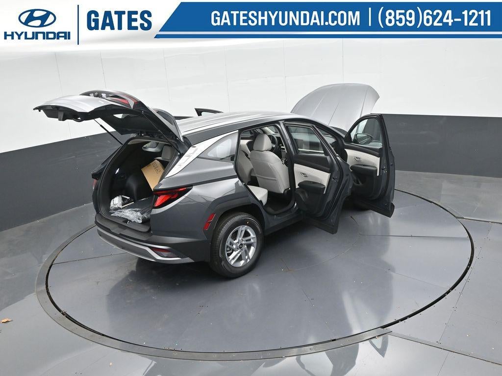 2025 Hyundai TUCSON SE AWD