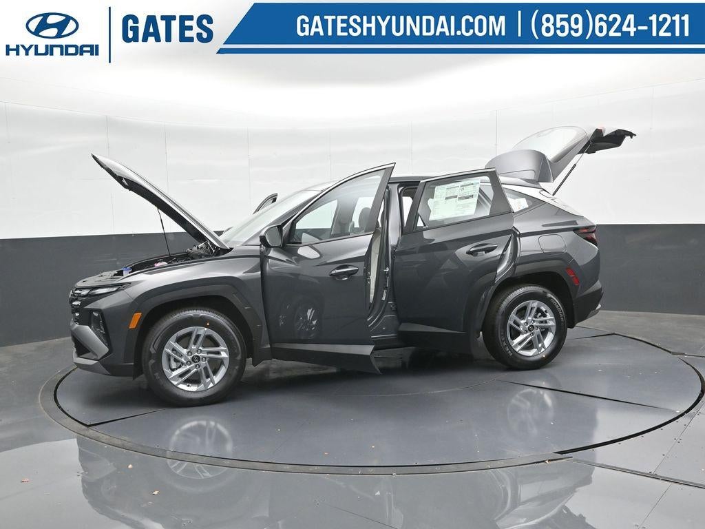 2025 Hyundai TUCSON SE AWD