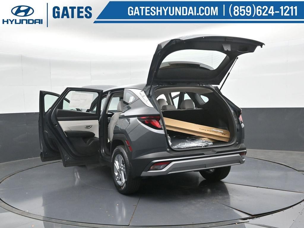 2025 Hyundai TUCSON SE AWD