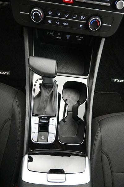 2026 Hyundai TUCSON SE AWD