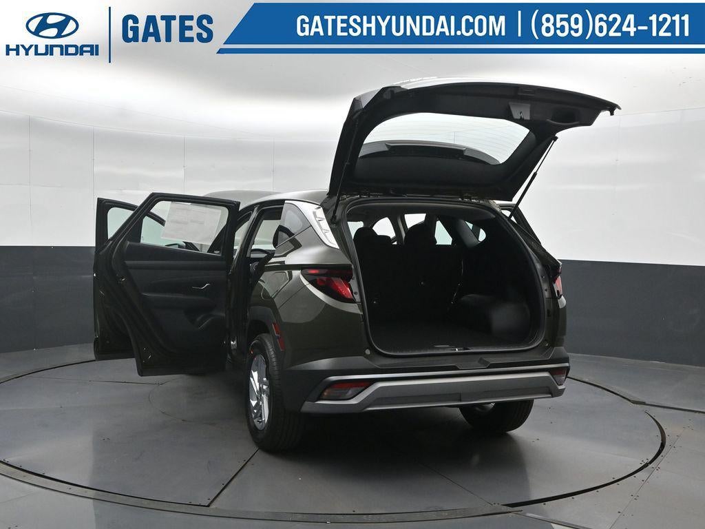 2026 Hyundai TUCSON SE AWD