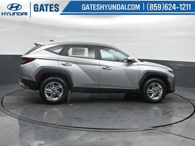 2026 Hyundai TUCSON SE AWD