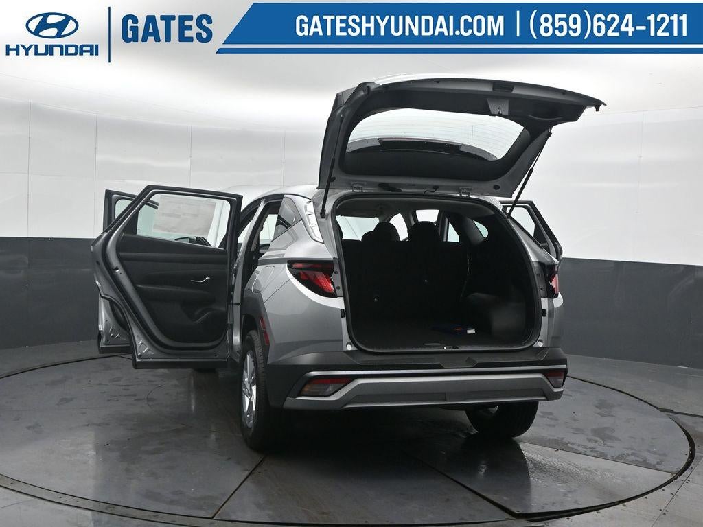 2026 Hyundai TUCSON SE AWD