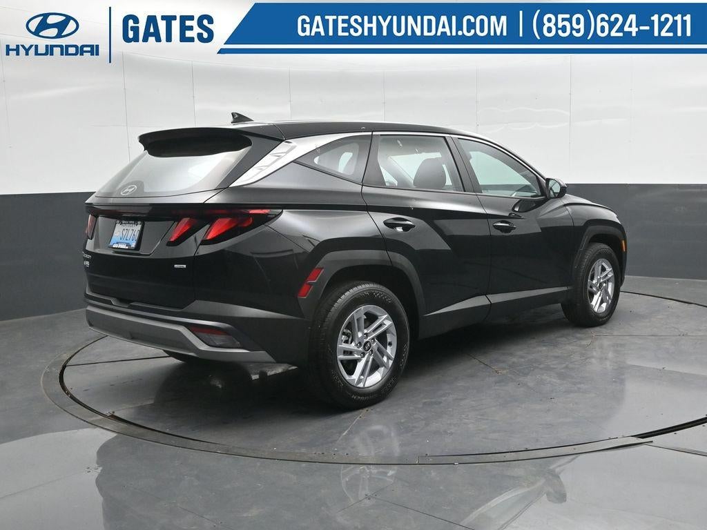 2025 Hyundai TUCSON SE