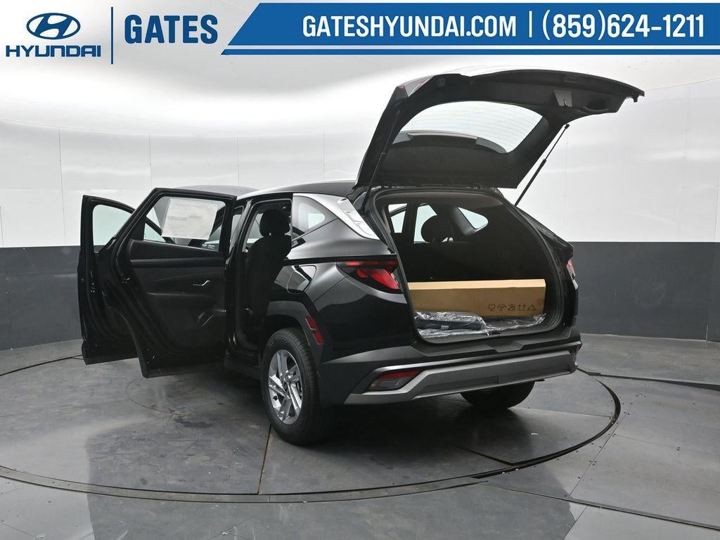 2025 Hyundai TUCSON SE