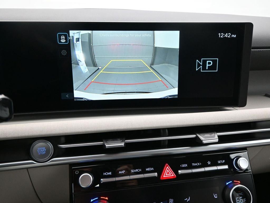 2026 Hyundai TUCSON SEL Premium AWD Demonstrator