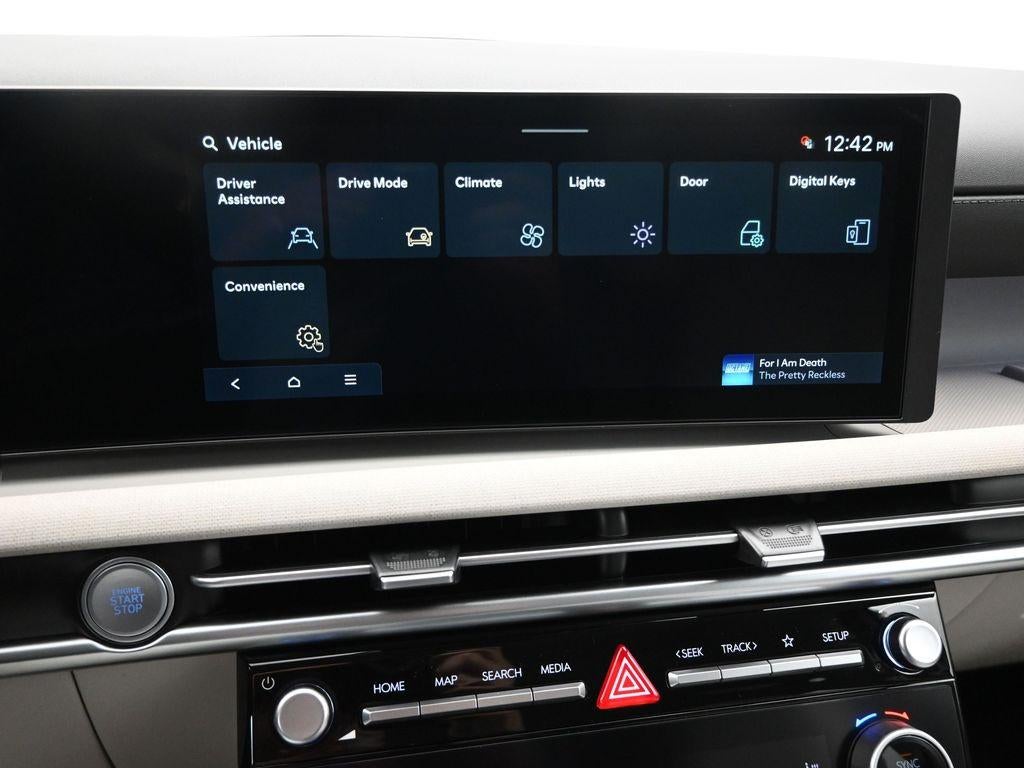 2026 Hyundai TUCSON SEL Premium AWD Demonstrator