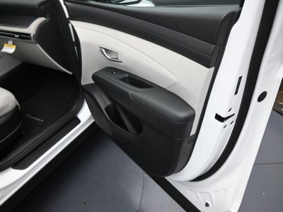 2026 Hyundai TUCSON SEL Premium AWD Demonstrator