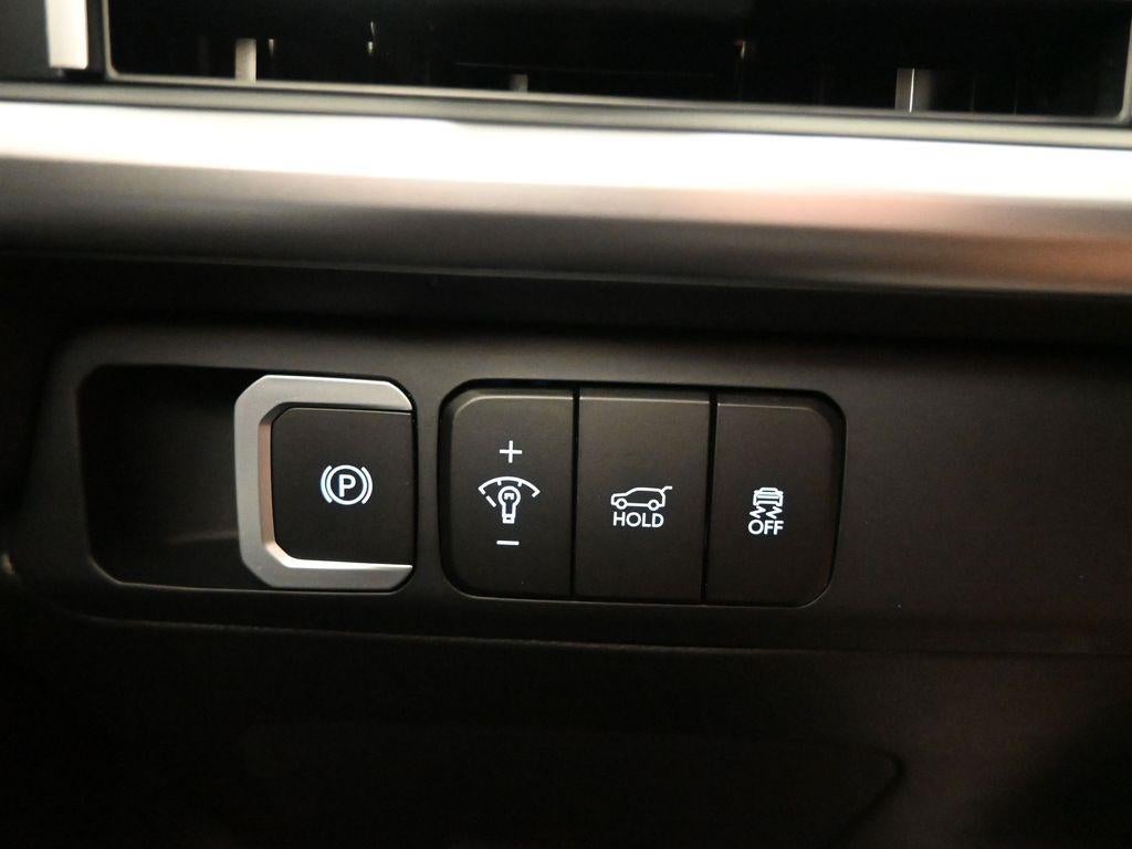 2026 Hyundai SANTA FE HYBRID SEL FWD