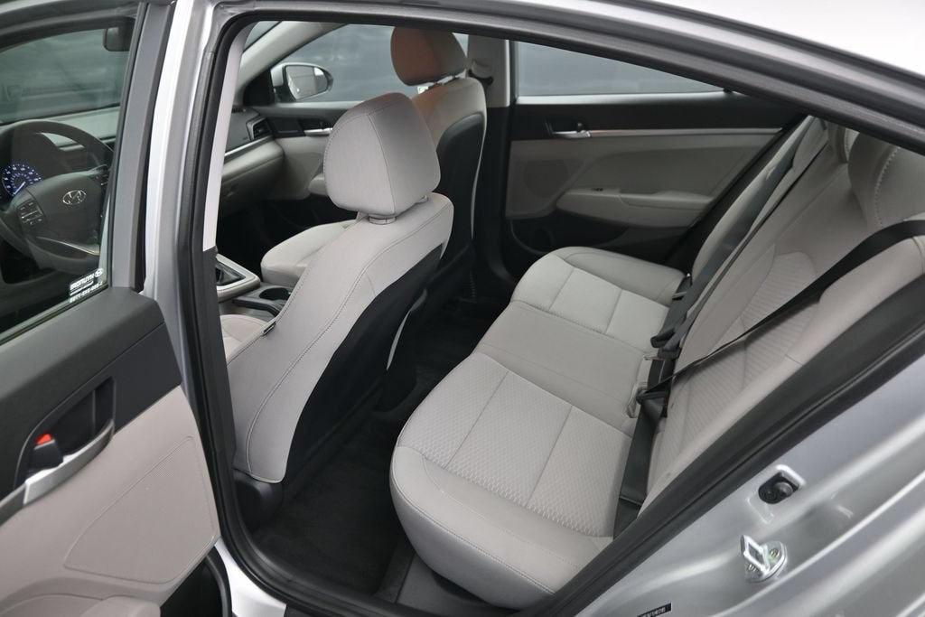 2020 Hyundai Elantra SE - Photo 10