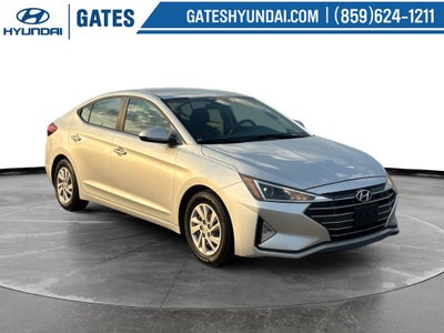 2019 Hyundai ELANTRA SE