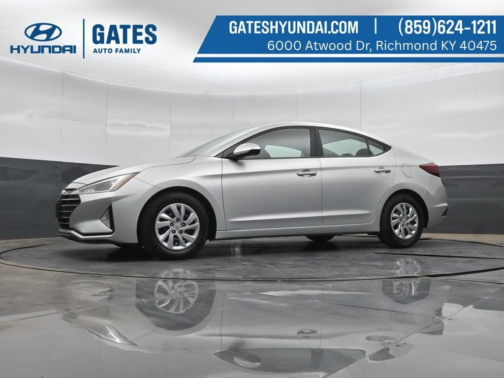 2019 Hyundai ELANTRA SE