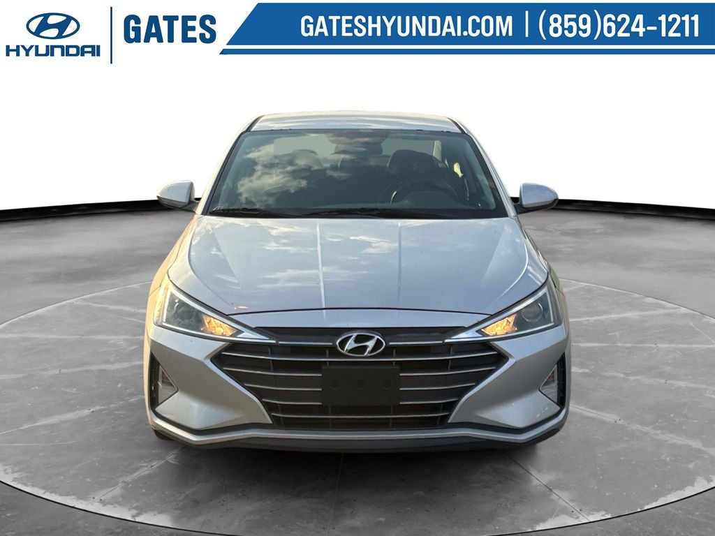 2019 Hyundai ELANTRA SE
