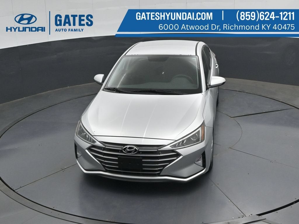2019 Hyundai ELANTRA SE