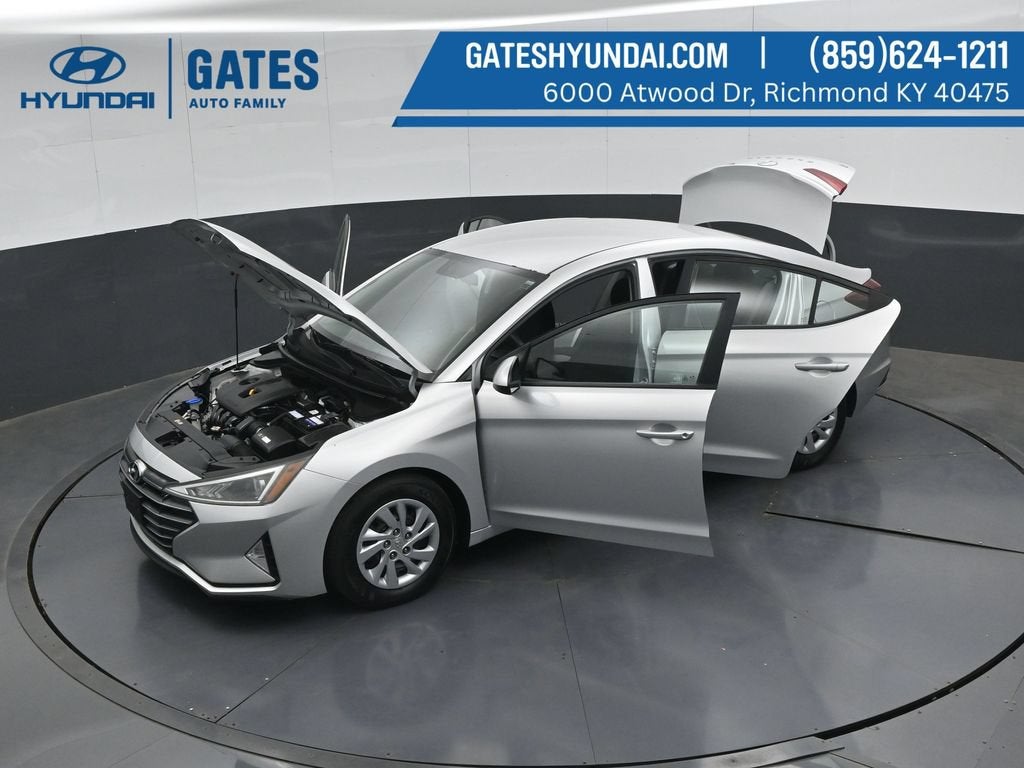 2019 Hyundai ELANTRA SE