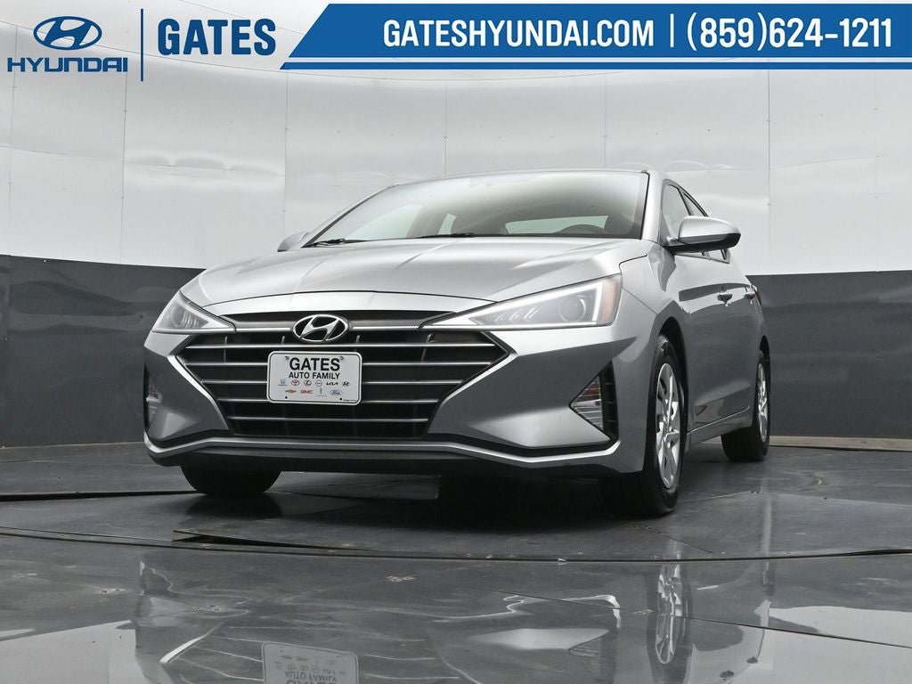 2020 Hyundai ELANTRA SE