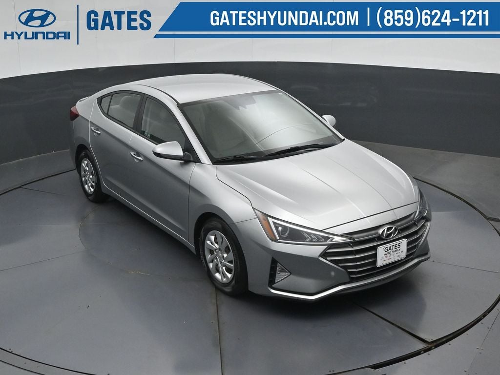2020 Hyundai ELANTRA SE