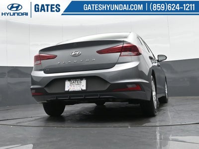 2019 Hyundai ELANTRA SE