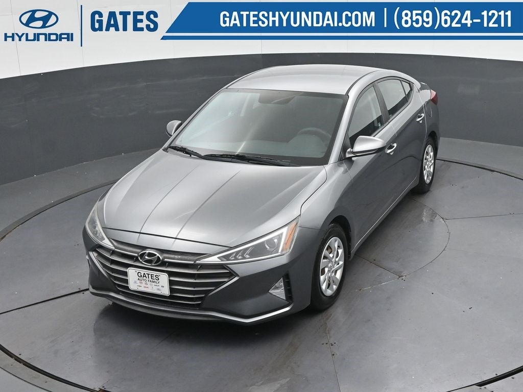 2019 Hyundai ELANTRA SE