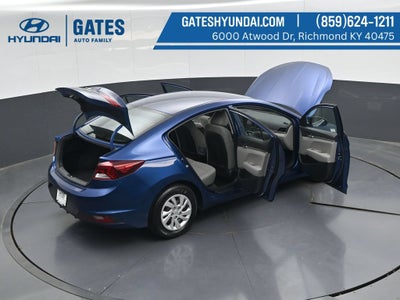 2019 Hyundai ELANTRA SE