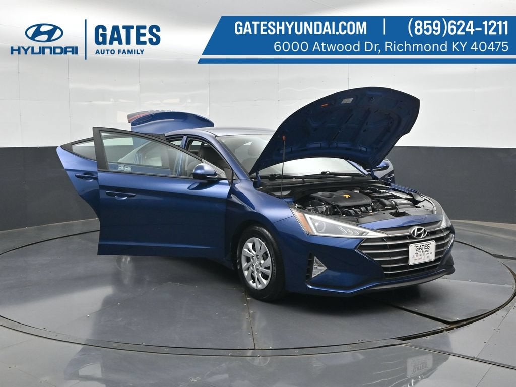 2019 Hyundai ELANTRA SE