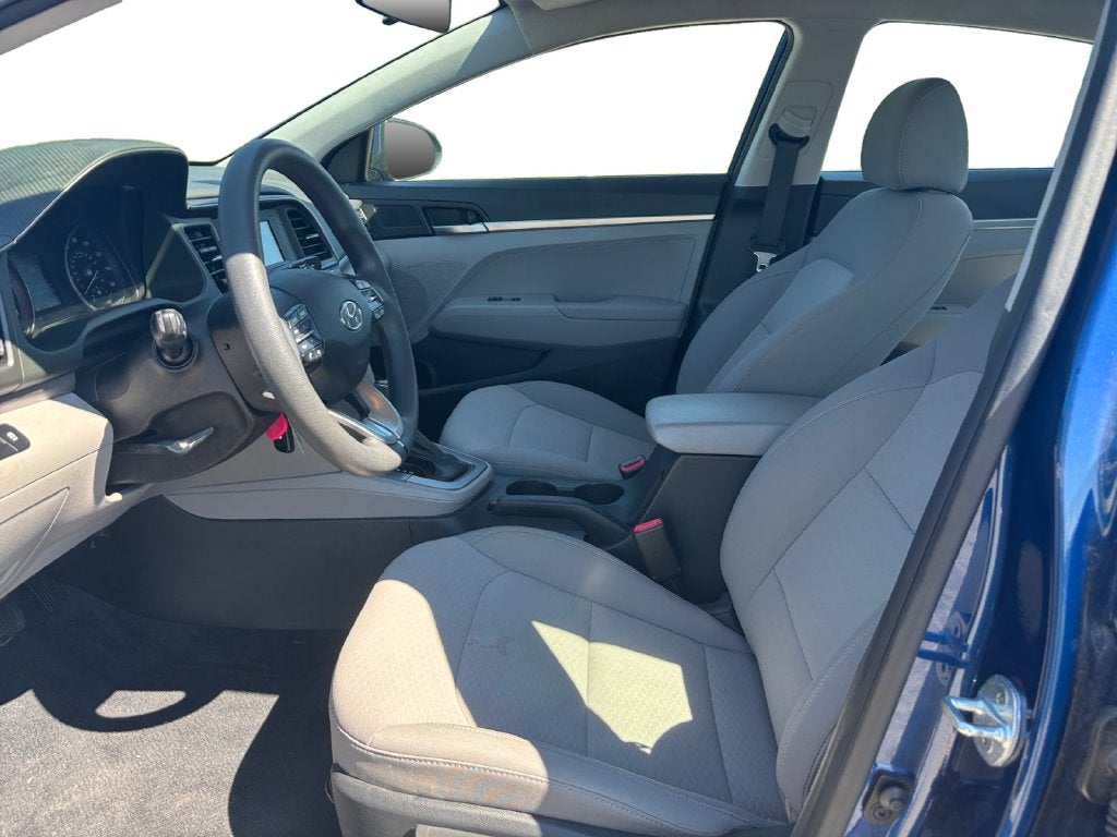 2019 Hyundai Elantra SE - Photo 8