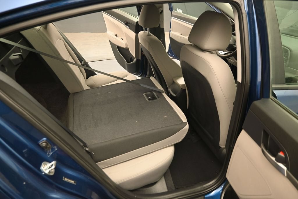 2020 Hyundai Elantra SE - Photo 25