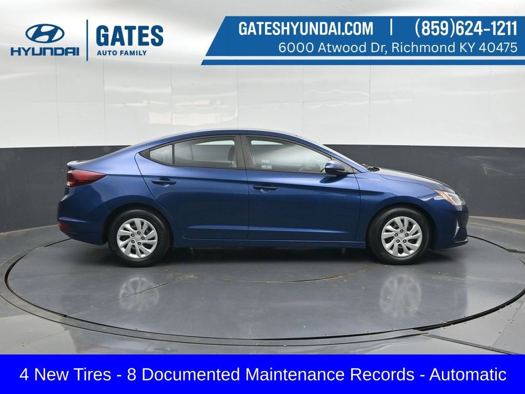 2020 Hyundai ELANTRA SE