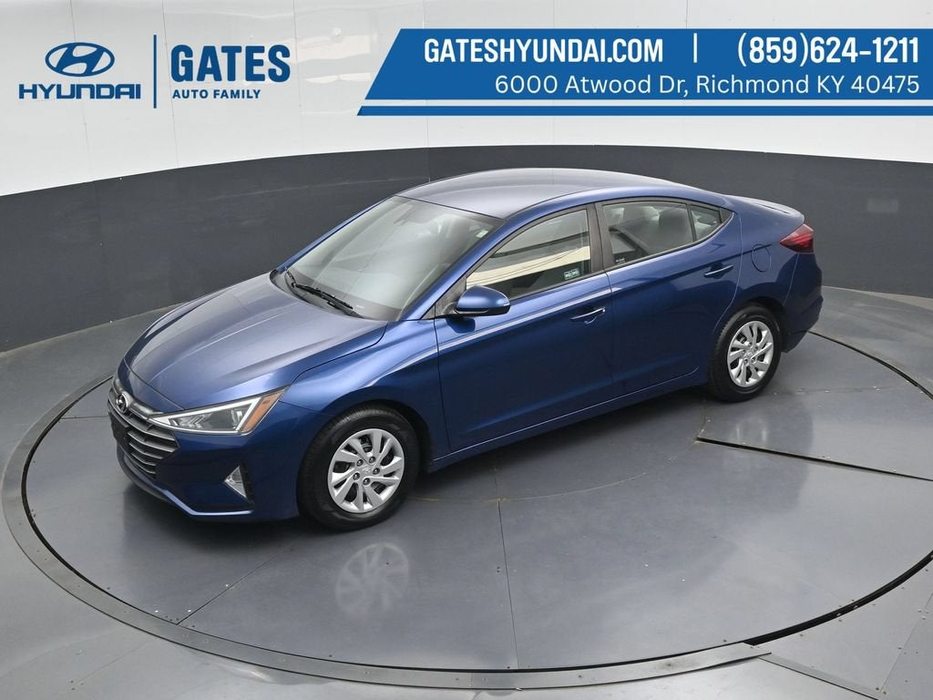 2020 Hyundai ELANTRA SE