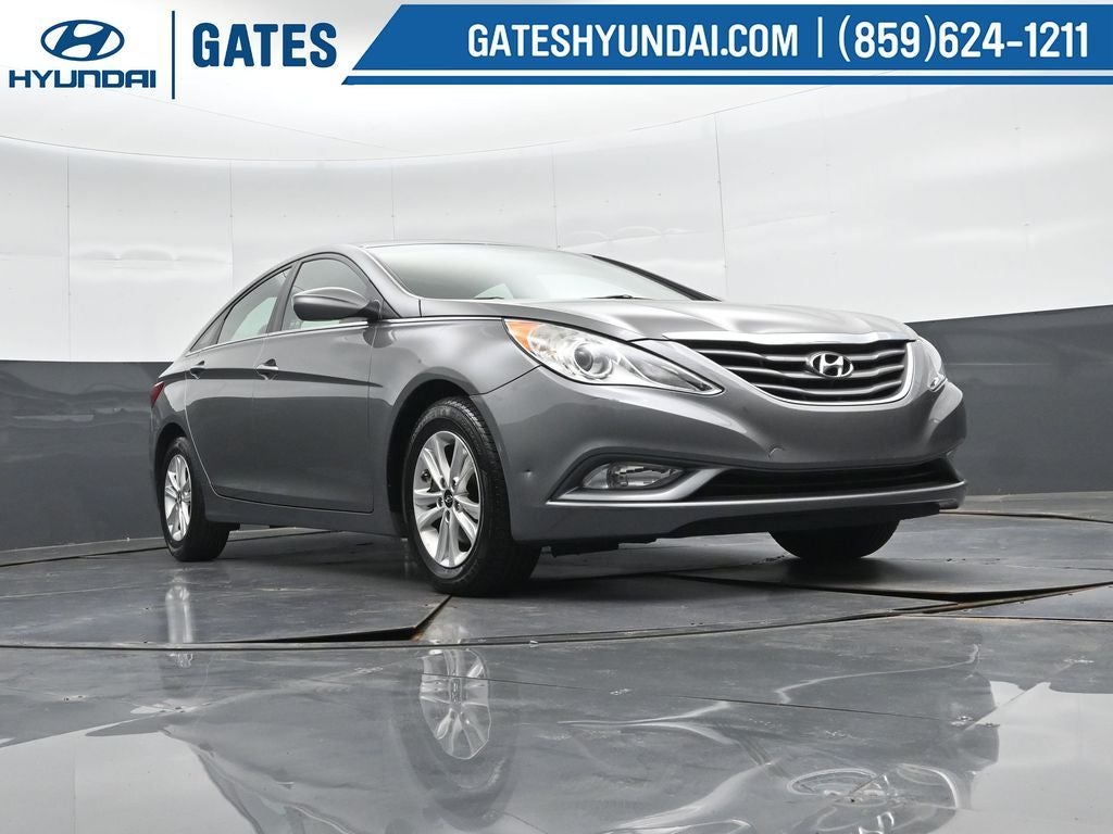 2013 Hyundai SONATA GLS