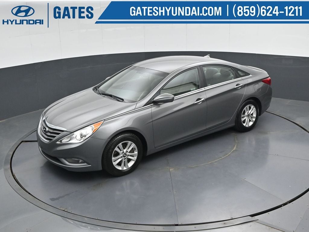 2013 Hyundai SONATA GLS