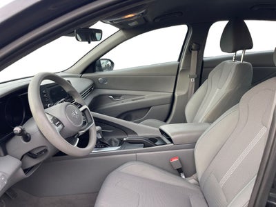 2021 Hyundai ELANTRA SE