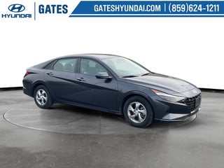 2021 Hyundai ELANTRA SE