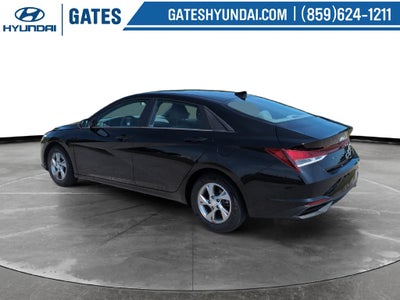 2021 Hyundai ELANTRA SE
