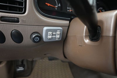 2004 Toyota Tundra Base
