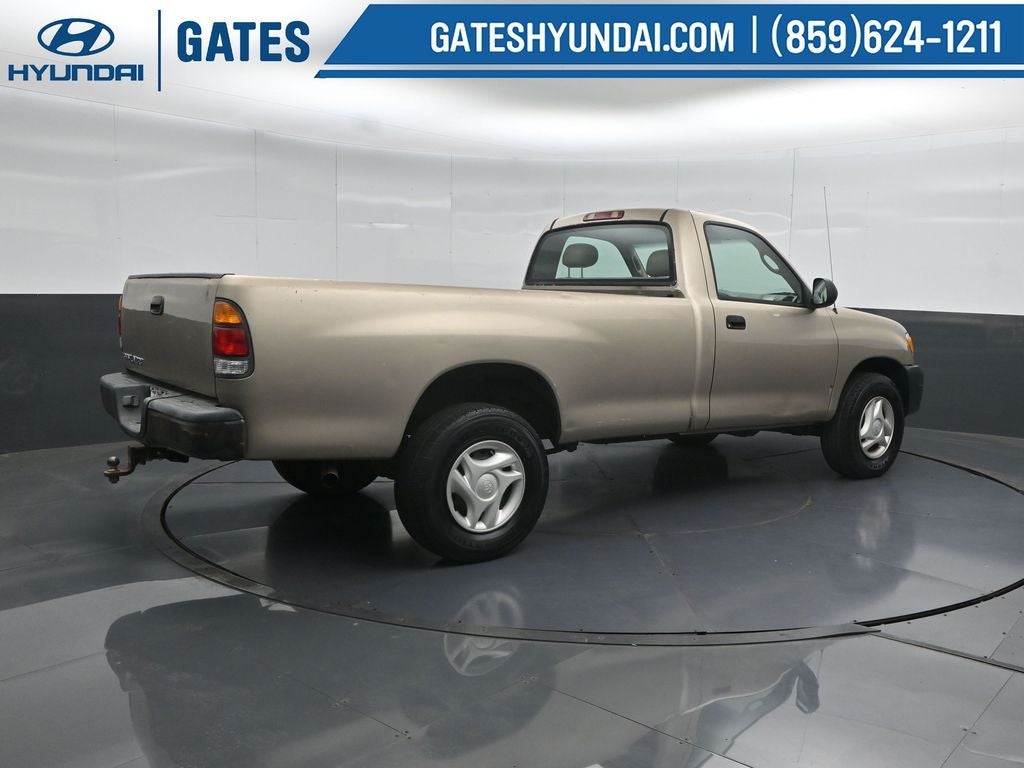 2004 Toyota Tundra Base