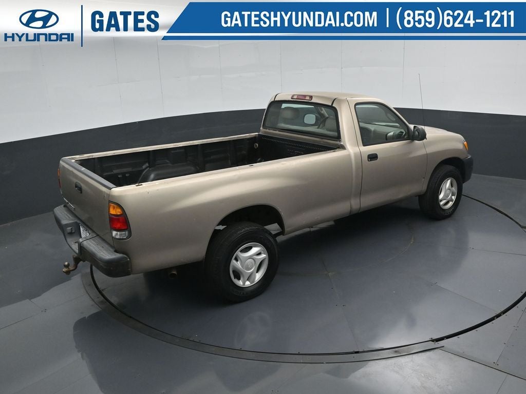 2004 Toyota Tundra Base