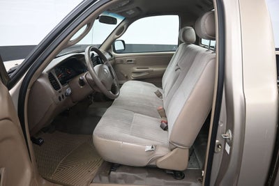 2004 Toyota Tundra Base