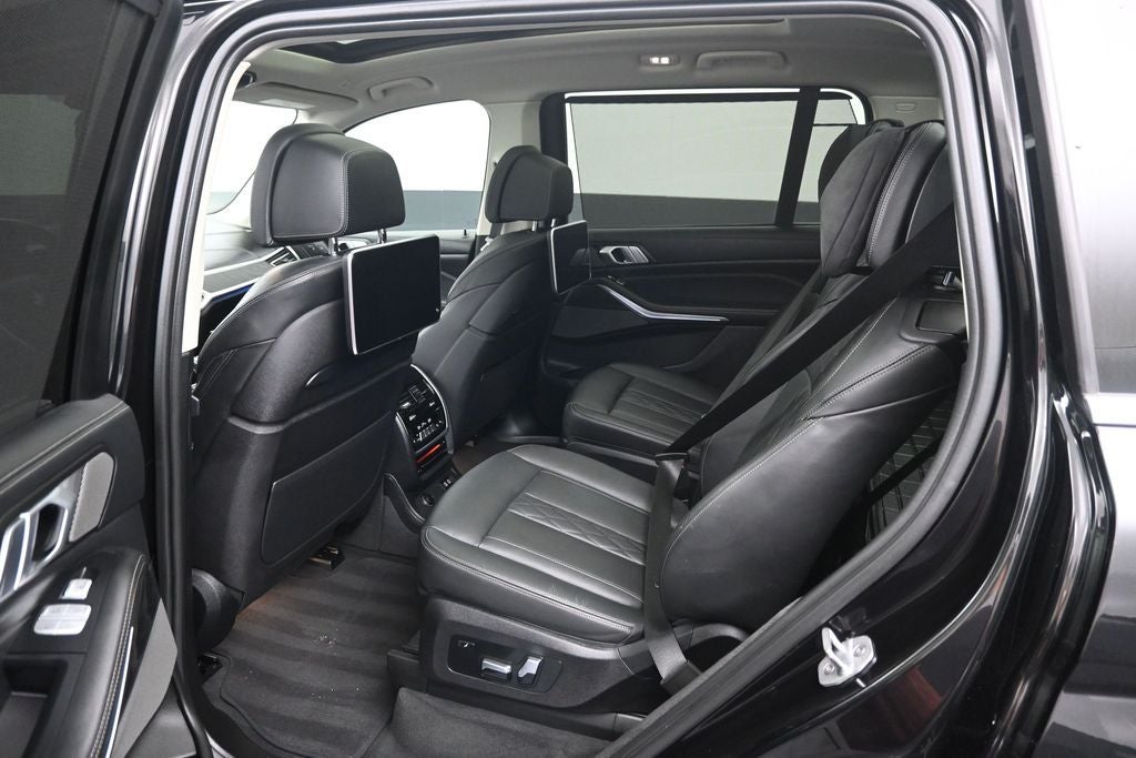 2019 BMW X7 50i - Photo 10