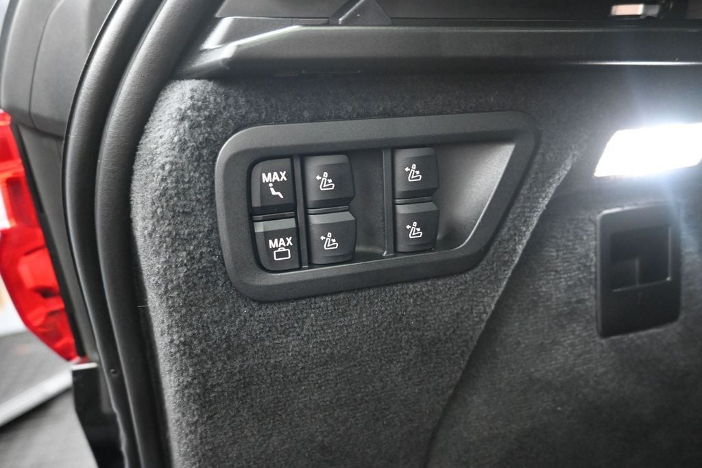 2019 BMW X7 50i - Photo 37