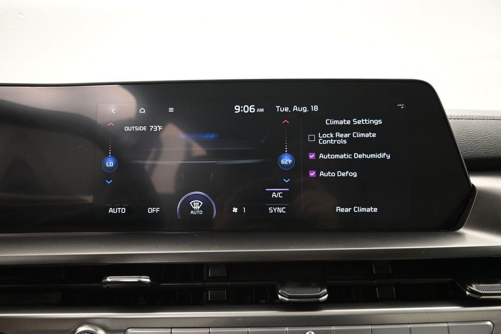 2024 Kia Telluride S - Photo 16