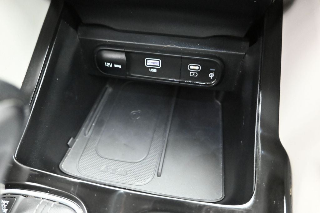 2024 Kia Telluride S - Photo 22