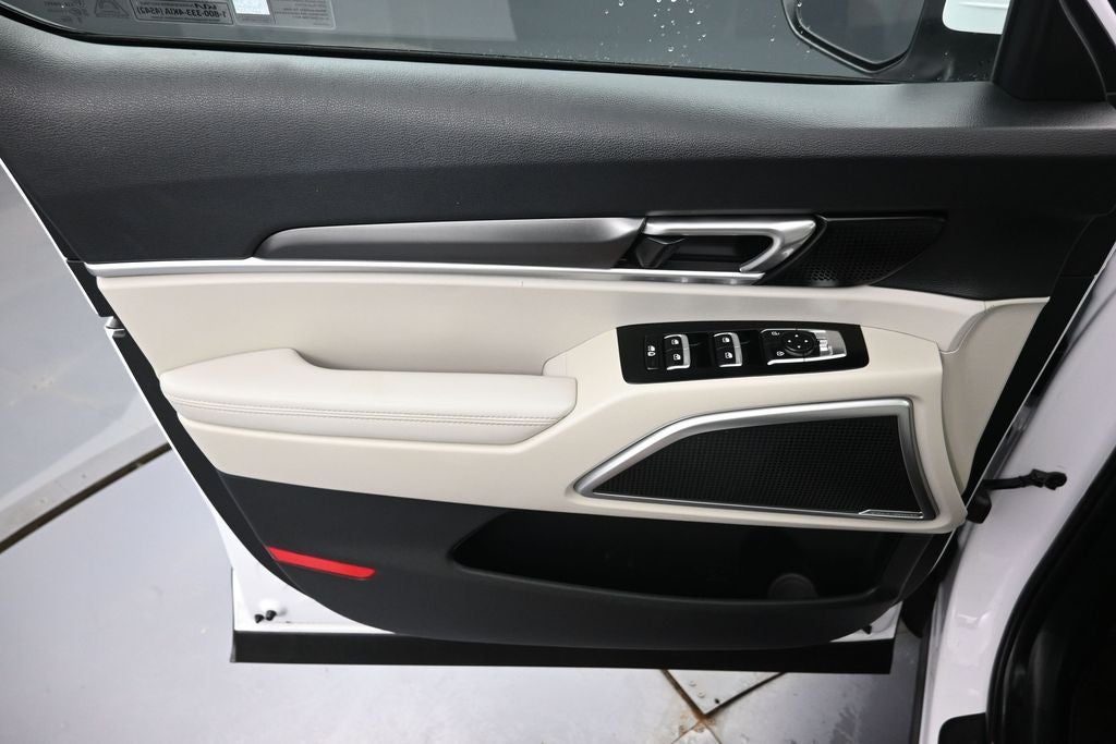 2024 Kia Telluride S - Photo 28