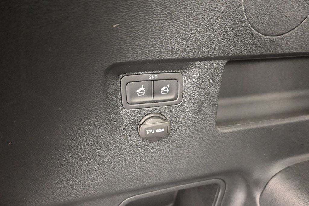 2024 Kia Telluride S - Photo 34