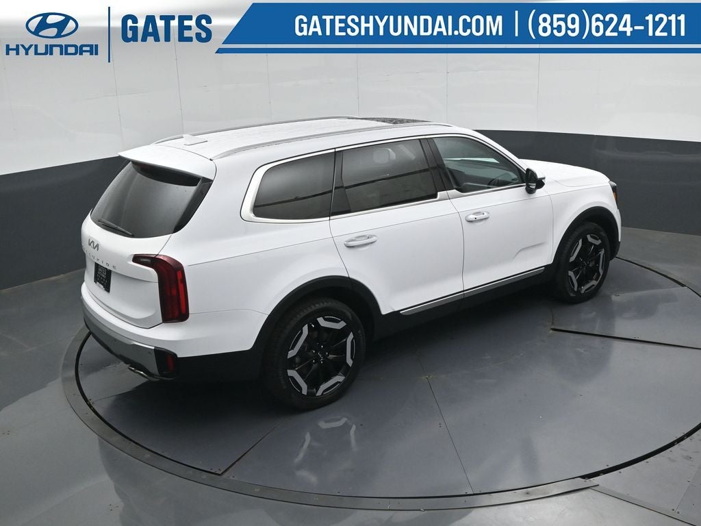 2024 Kia Telluride S - Photo 50