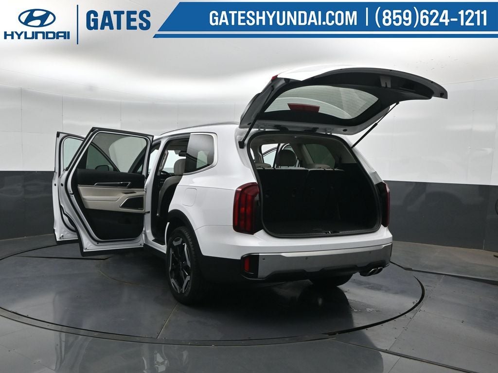 2024 Kia Telluride S - Photo 60